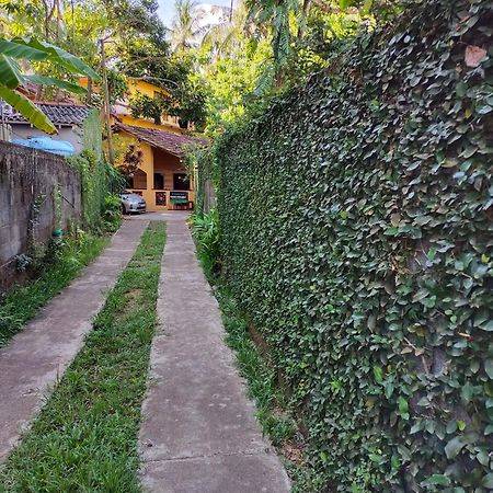 Brinkhouse Guesthouse , Unawatuna Beach Extérieur photo