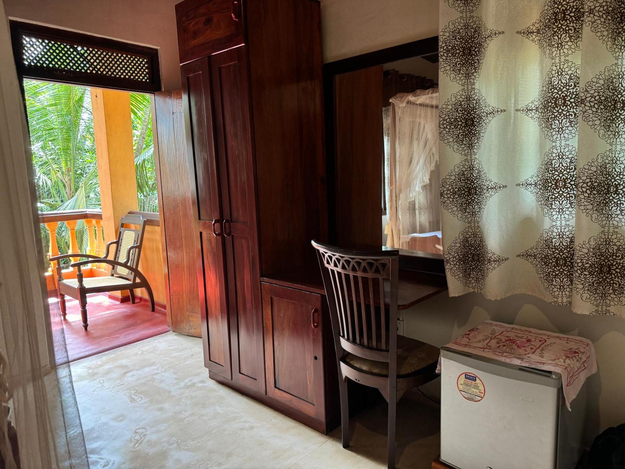 Brinkhouse Guesthouse , Unawatuna Beach Extérieur photo